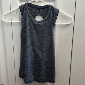Lululemon Twist Back Cropped Tank